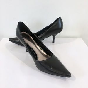 Call it Spring Classic Pointed Toe Pump
